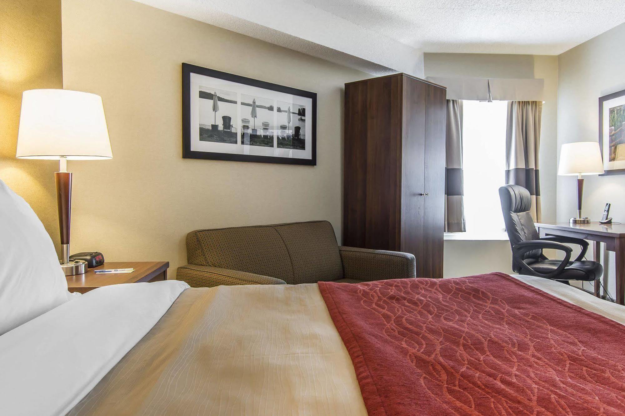 הנטסוויל Comfort Inn מראה חיצוני תמונה