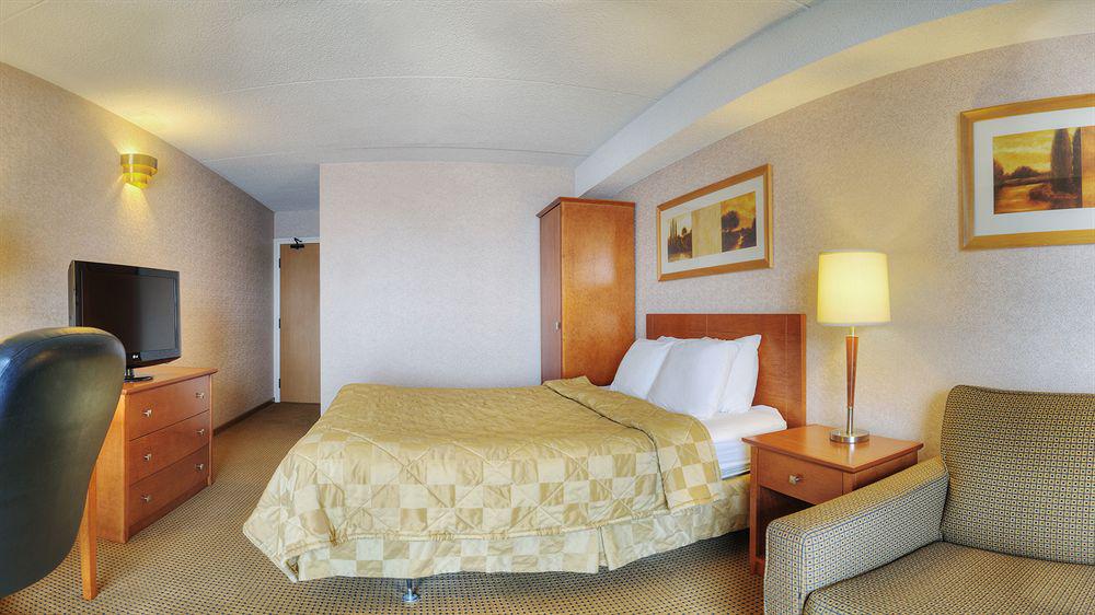 הנטסוויל Comfort Inn מראה חיצוני תמונה